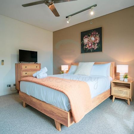 Zen Paradise - 2-Br Waterfront Ocean View Retreat Darwin Bagian luar foto